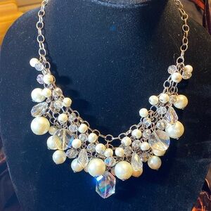 Vintage silver tone, faux peal, beaded necklace.